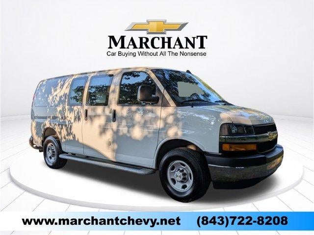 2025 Chevrolet Express Cargo 2500 Regular Wheelbase Rear-Wheel Drive in Summit White — front three-quarter view