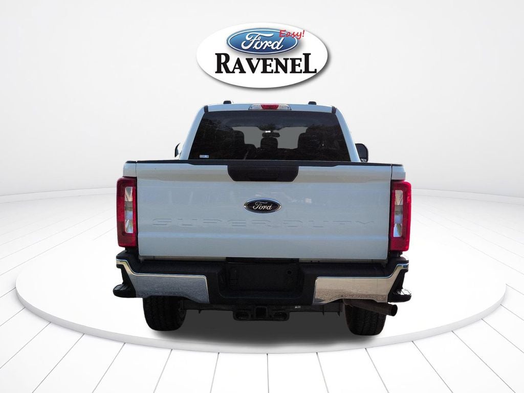 2025 Ford F-250SD — detail view